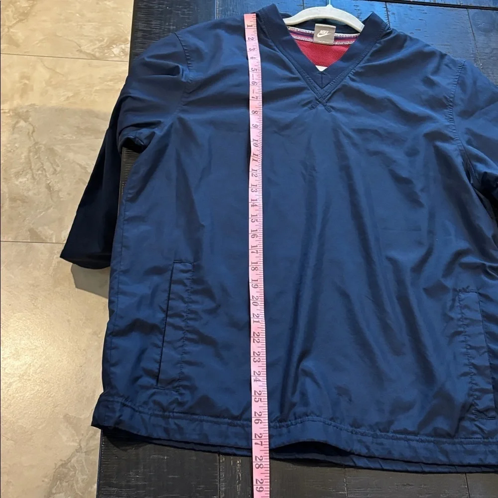 Nike Men's Navy Blue Windbreaker Jacket